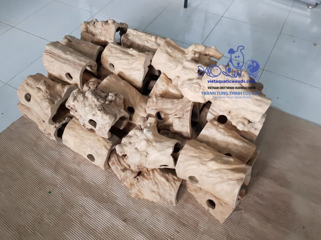 Coffee wood reptile hideouts