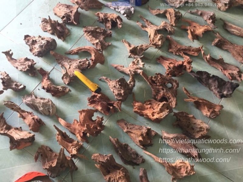 driftwood supplier
