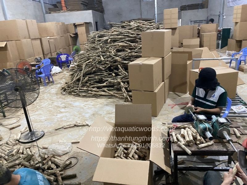 driftwood supplier