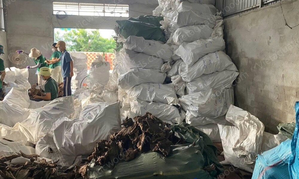 Eliminating Defect Risks via a Certified Kimchi Driftwood Wholesale Supplier