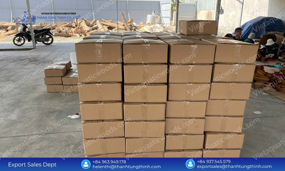 stable supply chain for wholesale coffee wood reptile hideouts direct factory depot