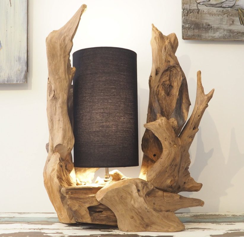 Driftwood table lamp