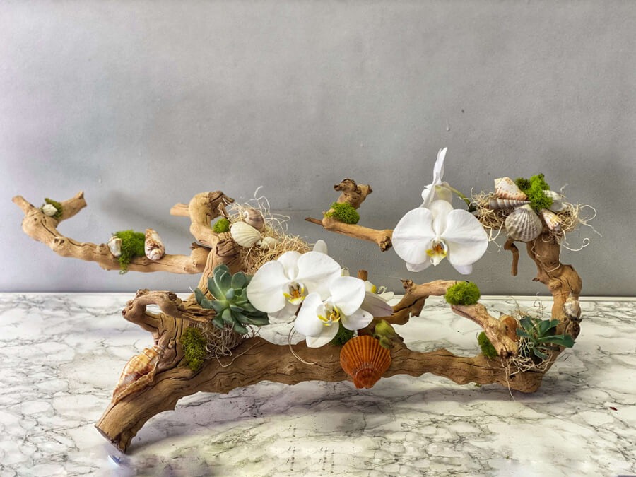 Driftwood decor table centerpiece