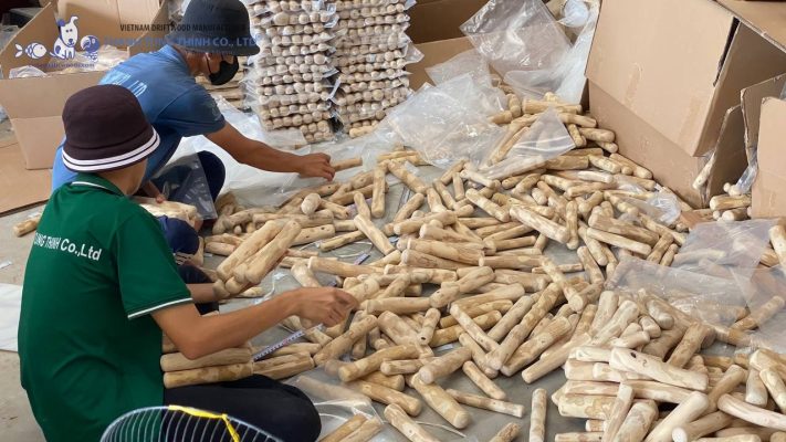 coffee wood dog chews supplier