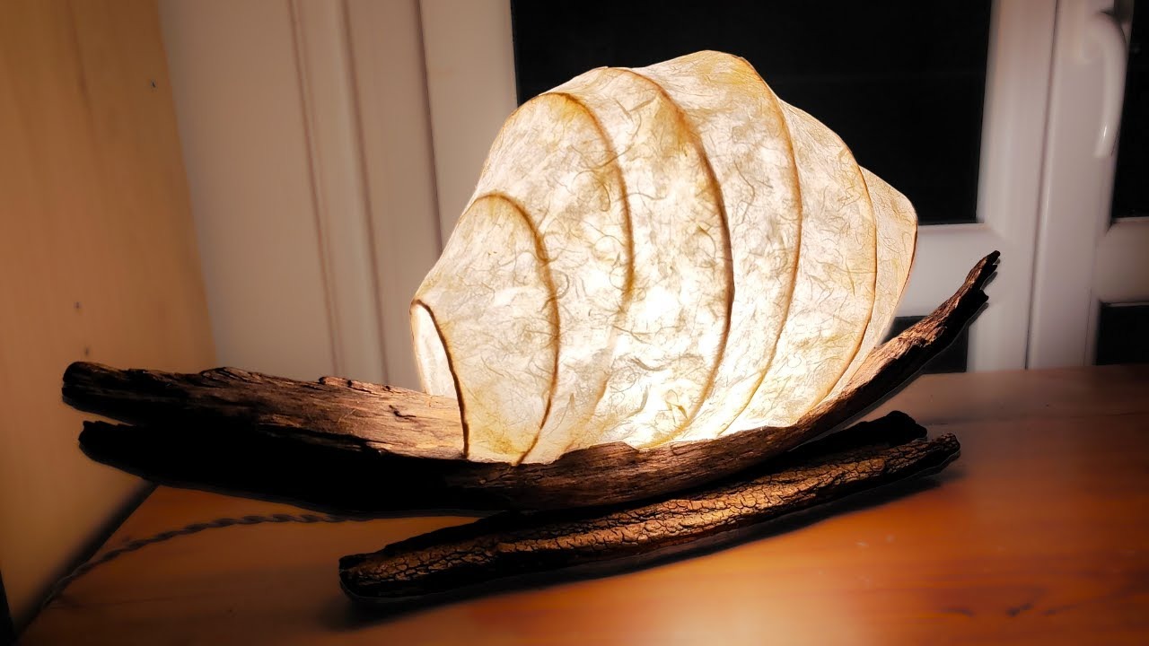 The adaptability of driftwood lamps is a selling point for retailers