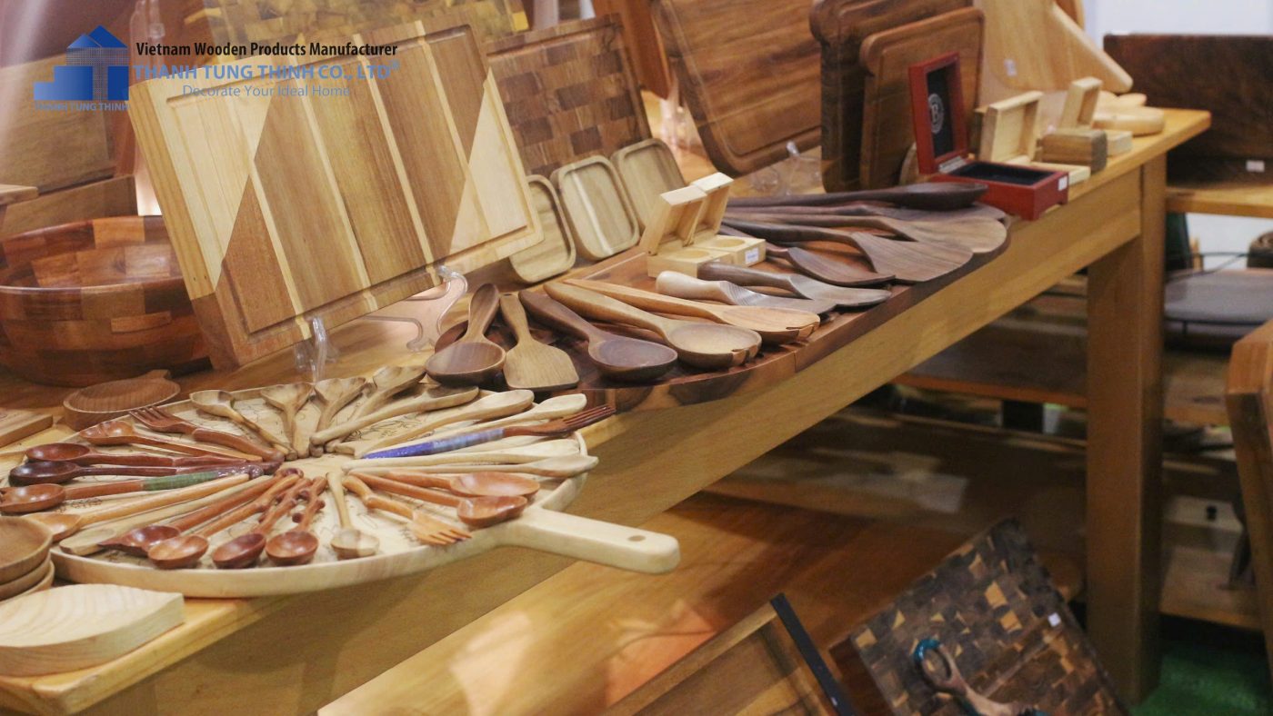 We brought our new wooden kitchenware collections to the fair