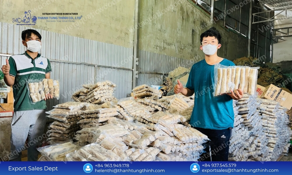 natural wood pet toy suppliers splinter free surface polishing factory