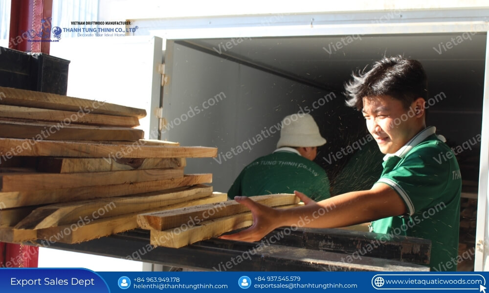 workers handling timber inventory for bulk pet house orders moq tiered pricing production