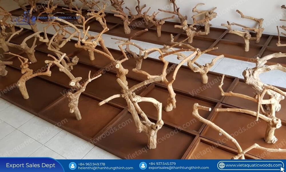 handcrafted standing stands exhibiting how coffee wood bird perches differ from ordinary wood craftsmanship
